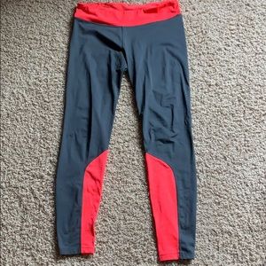 Under Armour women’s leggings